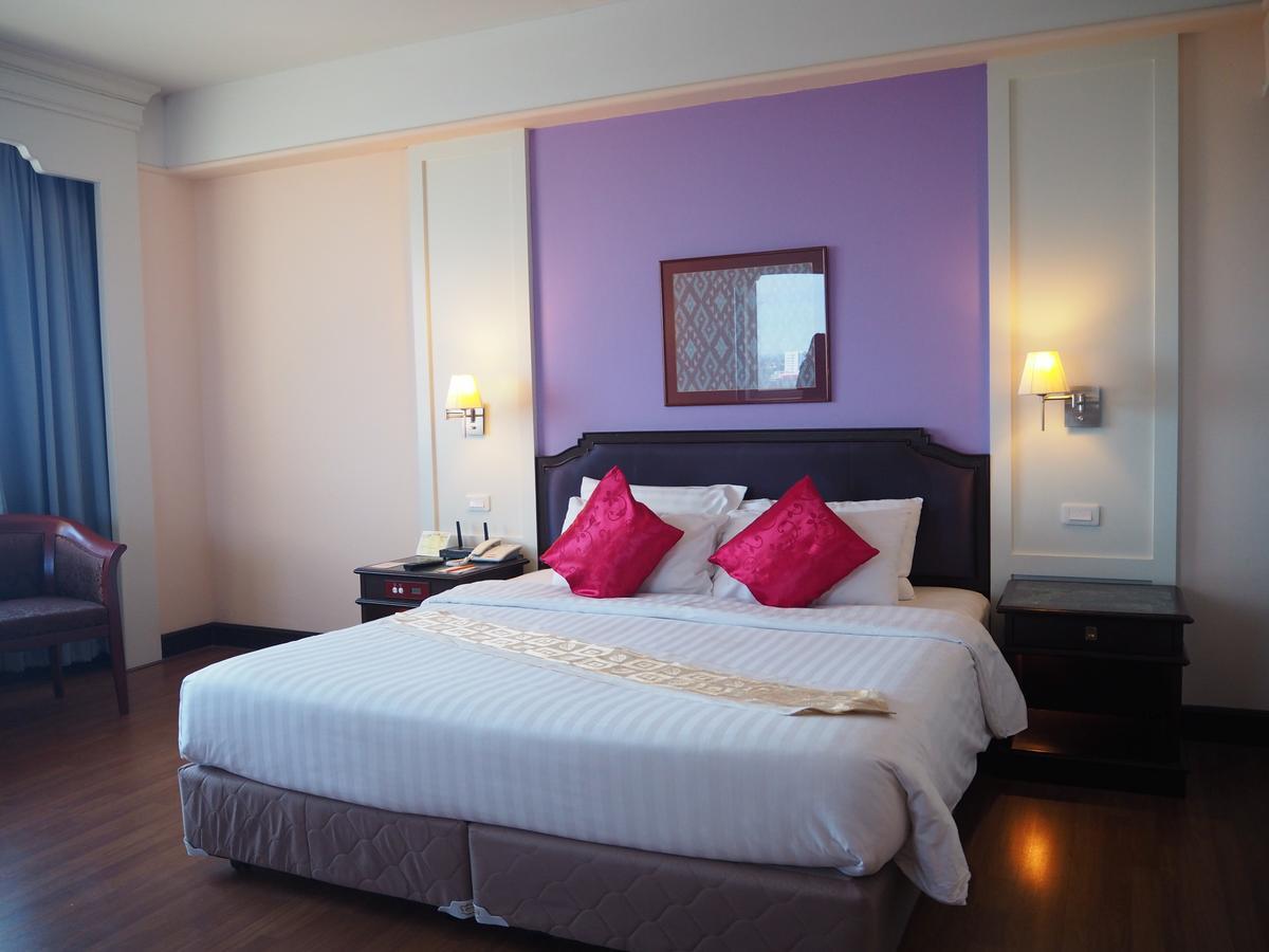 Charoen Thani Hotel, Khon Kaen Zewnętrze zdjęcie