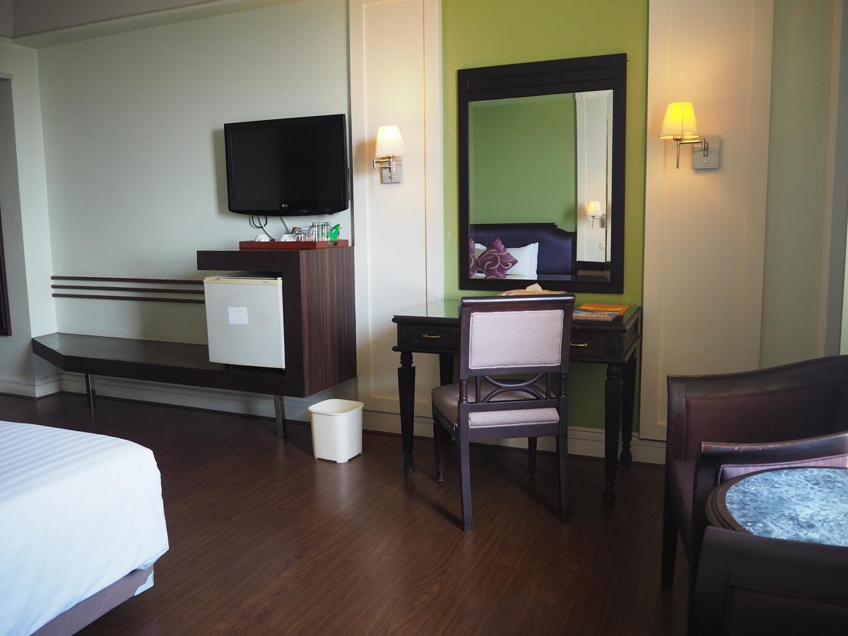 Charoen Thani Hotel, Khon Kaen Zewnętrze zdjęcie