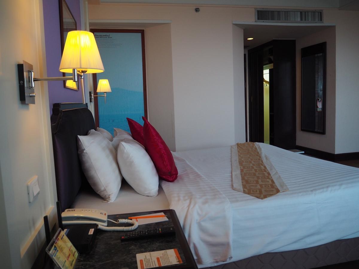 Charoen Thani Hotel, Khon Kaen Zewnętrze zdjęcie