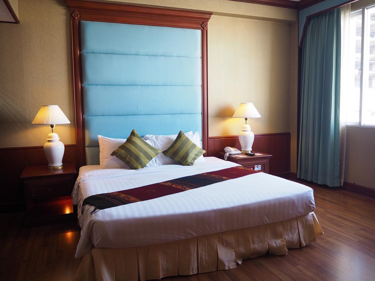 Charoen Thani Hotel, Khon Kaen Zewnętrze zdjęcie