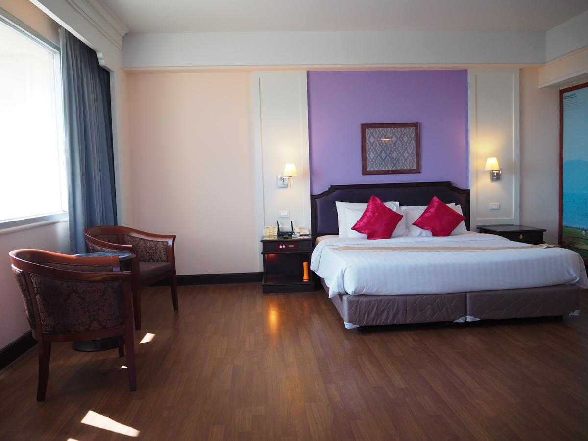 Charoen Thani Hotel, Khon Kaen Zewnętrze zdjęcie